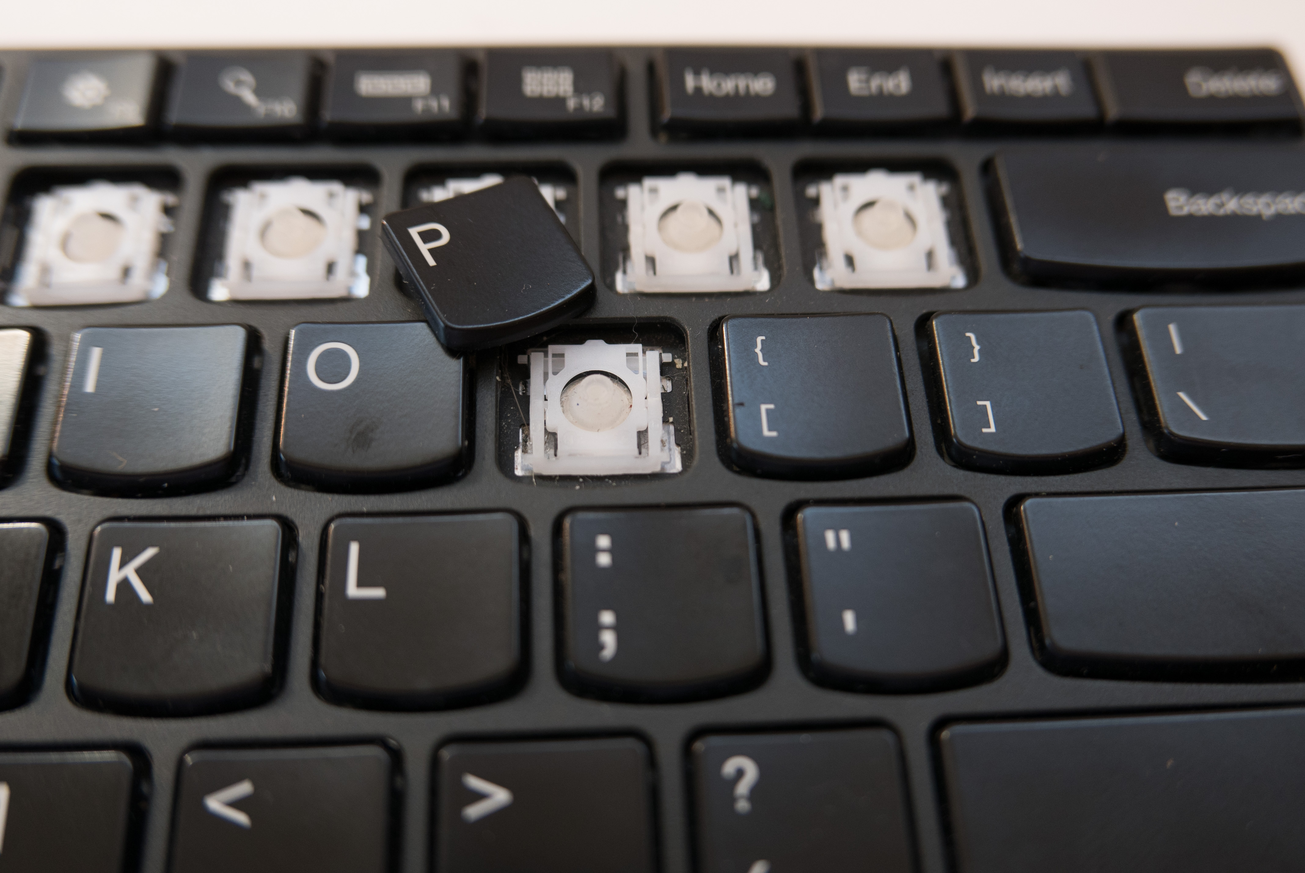 how to disassemble laptop keyboard