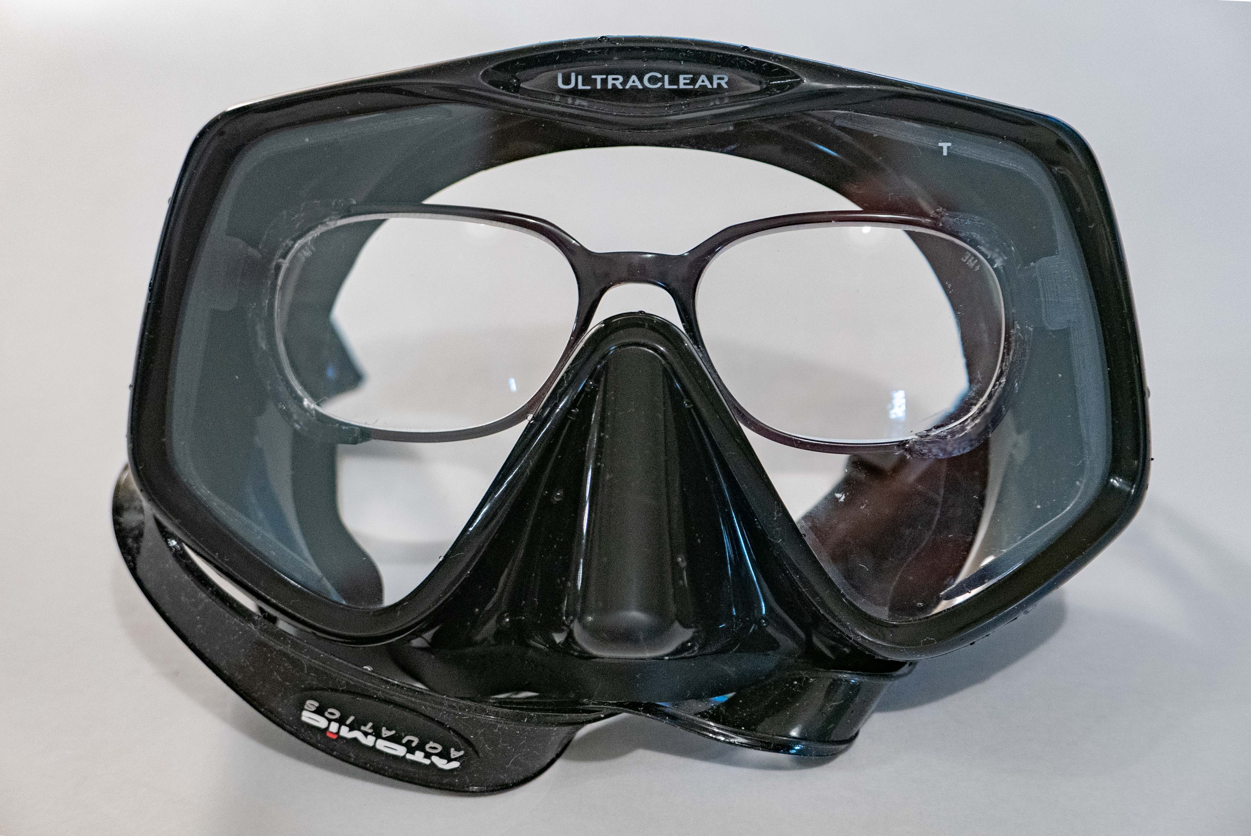 scuba goggles 4
