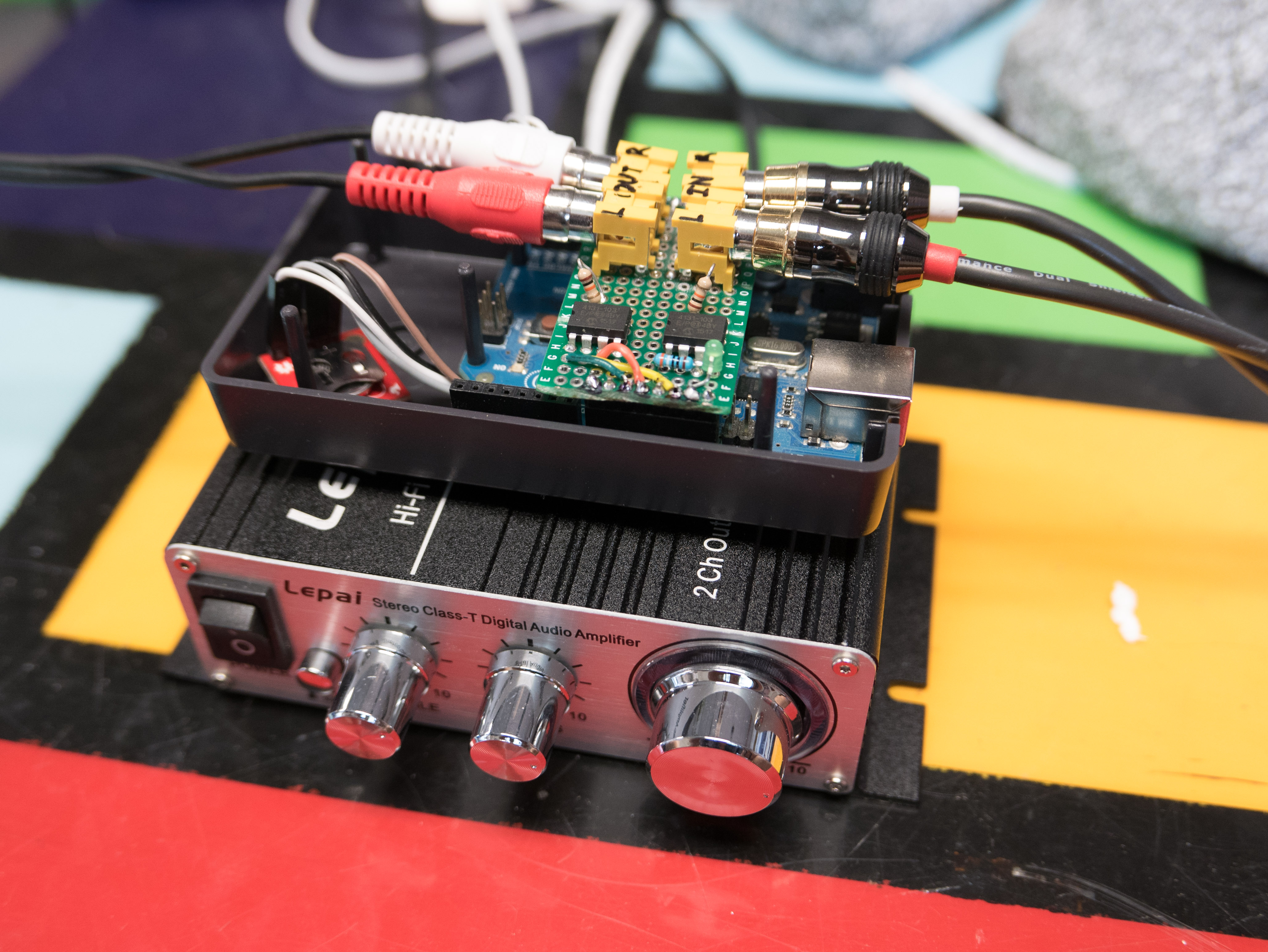 Tone ардуино. Arduino Volume Controller. Активный спикер ардуино. PCB Isolation amp.